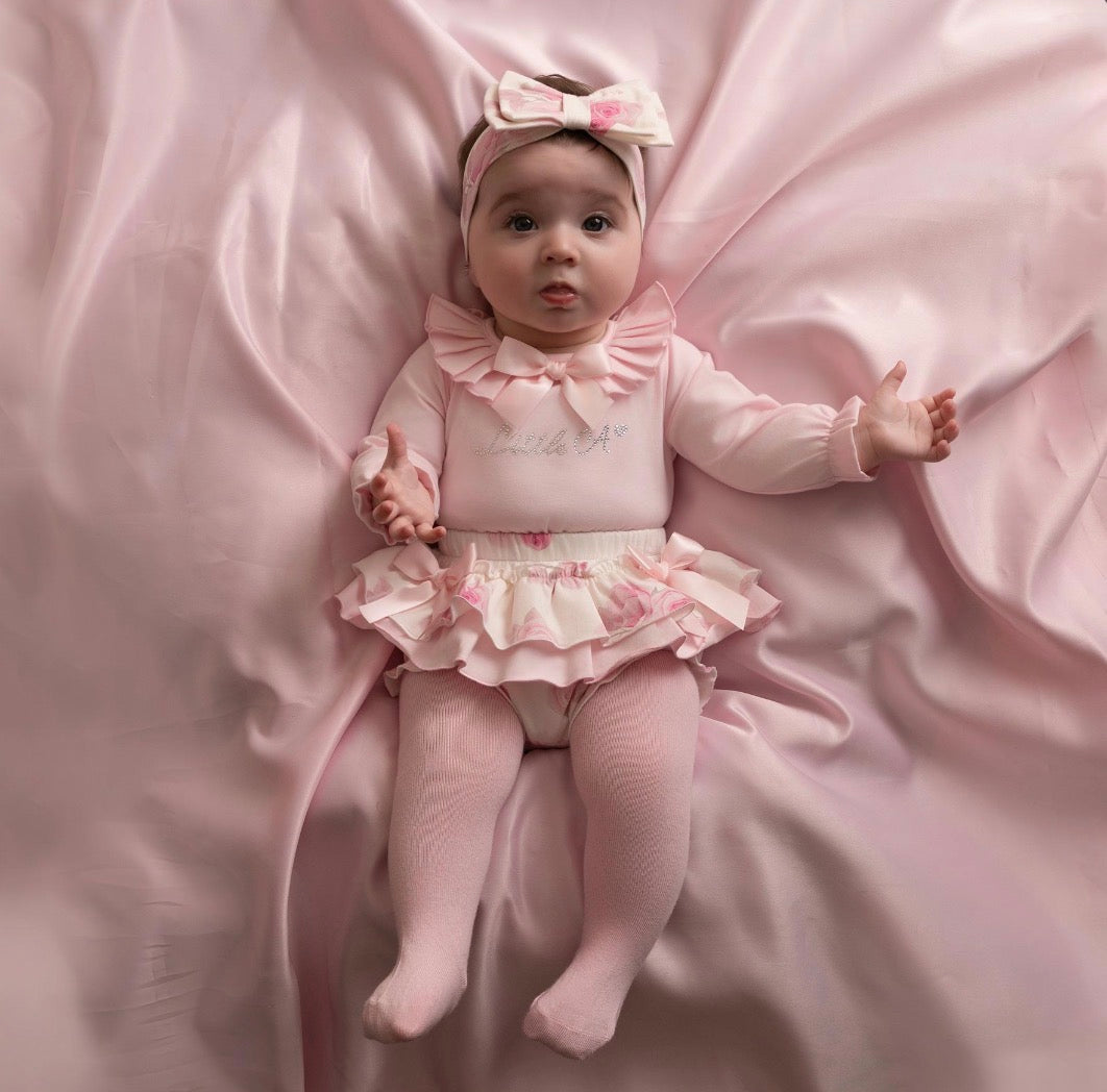 Little A set Deena