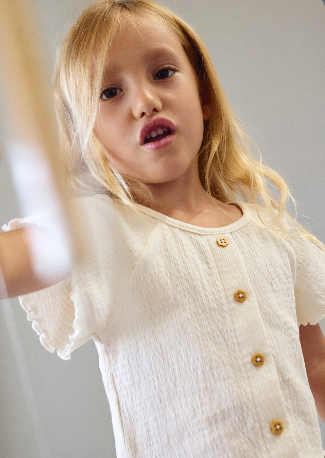 Mayoral shirt met ruffles