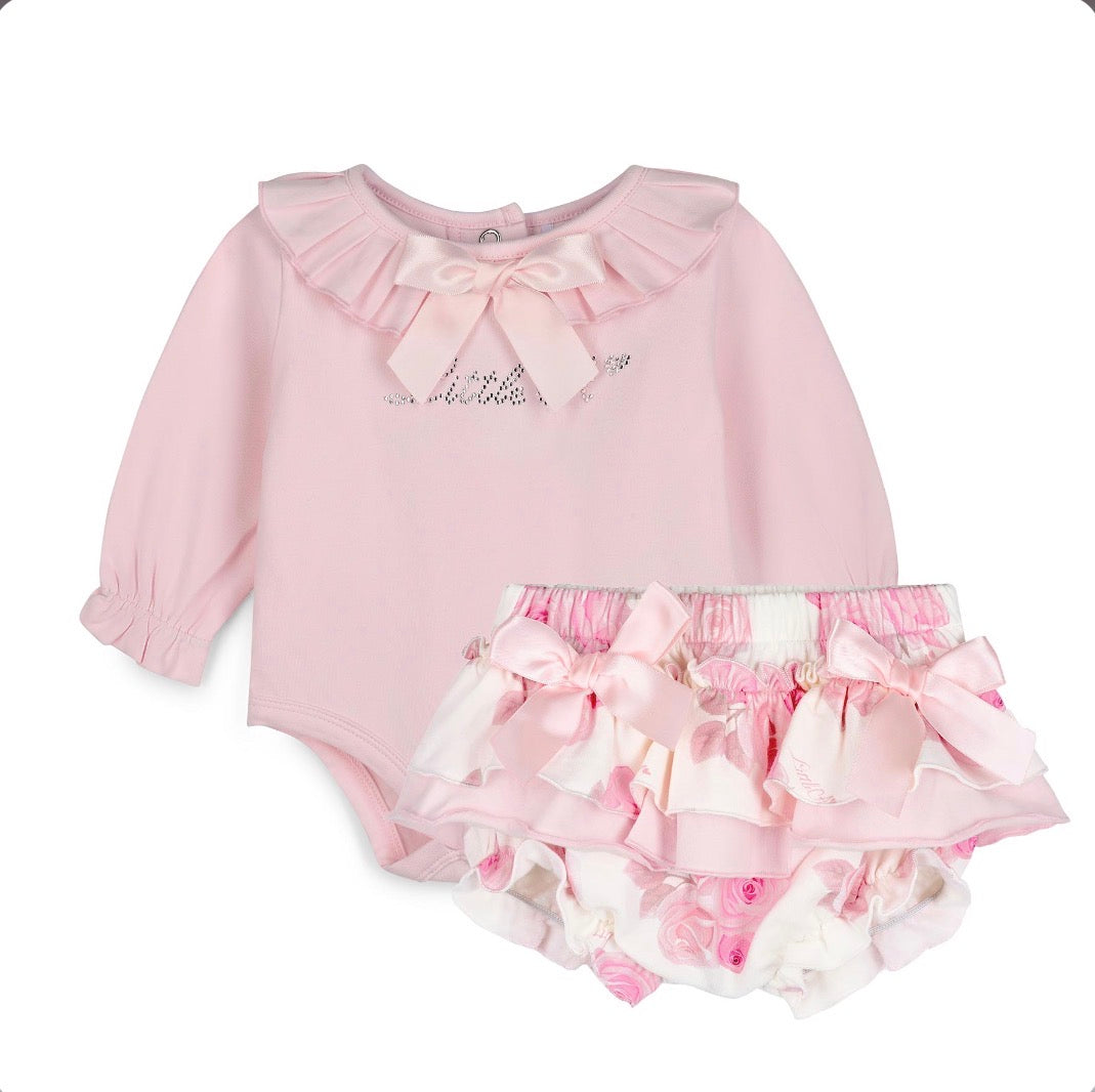 Little A set Deena